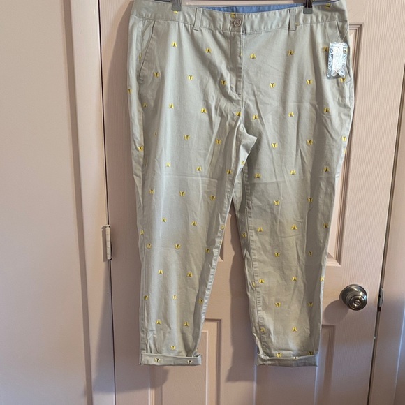 Womens chino Pants with Yellow embroidered butterfly’s - Picture 1 of 3
